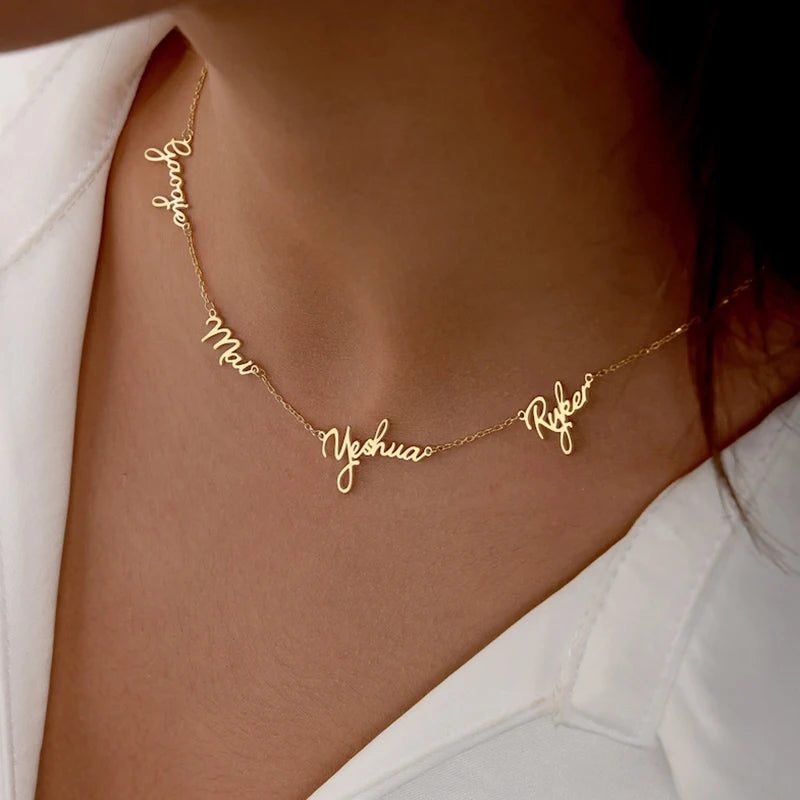 L'Ort et Lien Engraved Necklace