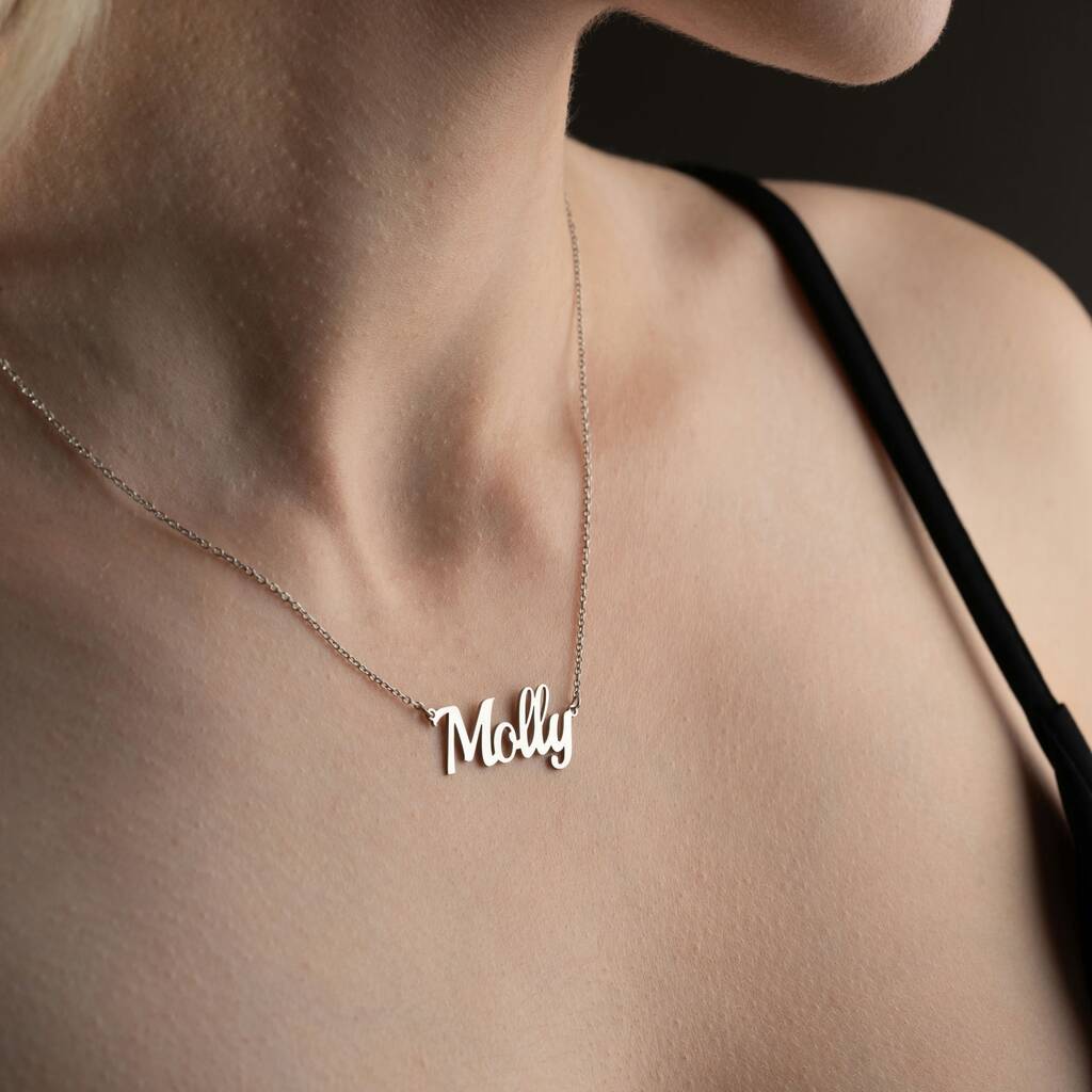L'Ort et Lien Engraved Necklace